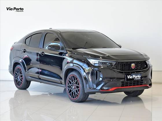 FIAT FASTBACK 1.3 TURBO 270 FLEX ABARTH AT6 FIAT FASTBACK 1.3 TURBO 270 FLEX ABARTH AT6